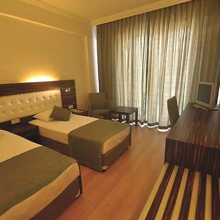 ホテル Sunny Hill Alya 4*