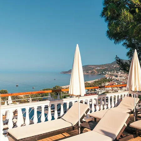 Sunny Hill Alya Готель 4*
