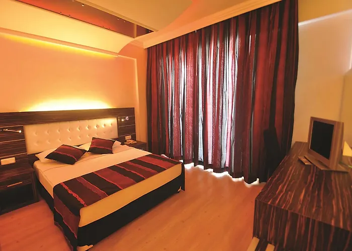 Hotel Sunny Hill Alya