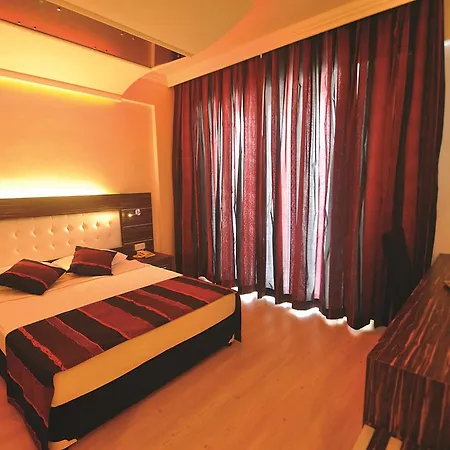 Hotell Sunny Hill Alya