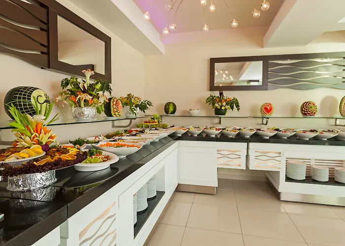 Hotell Sunny Hill Alya