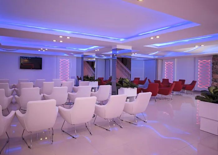 Hotell Sunny Hill Alya