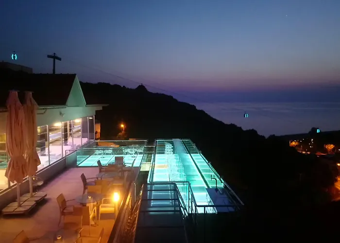 Hotell Sunny Hill Alya